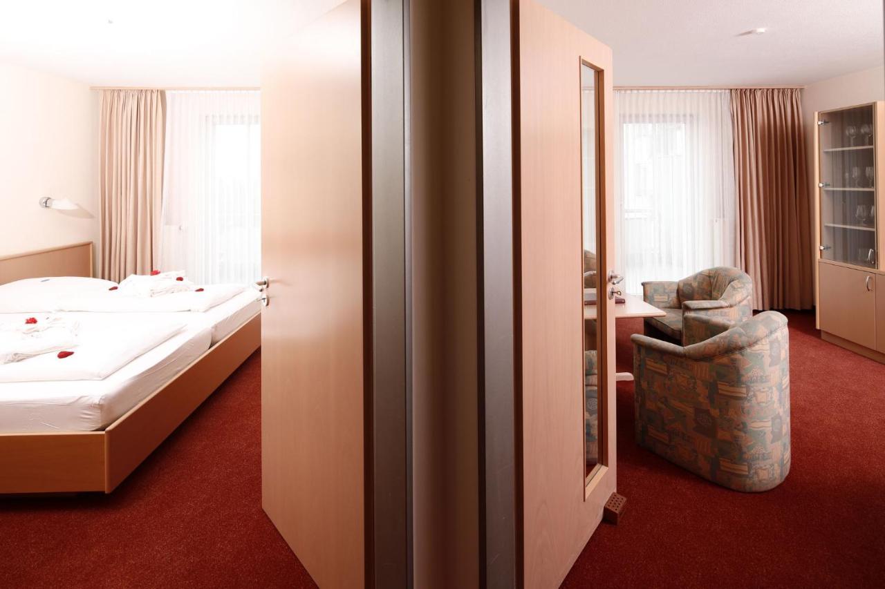 Appartement-Hotel Sibyllenbad Neualbenreuth Εξωτερικό φωτογραφία
